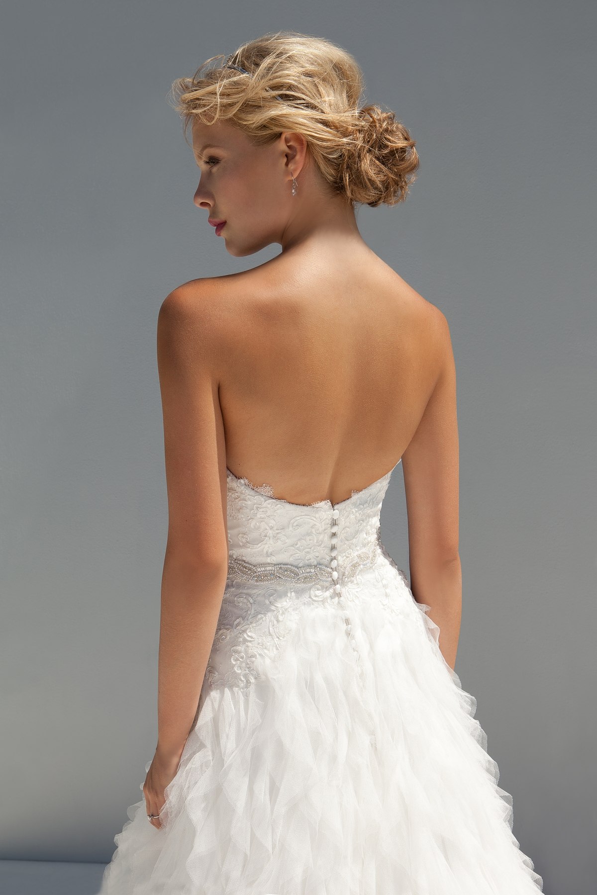vanilla wedding boutique